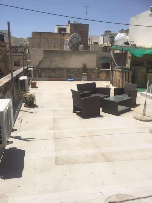 Spacious 4-Bedrooms Townhouse In Tas-Sliema Eksteriør bilde